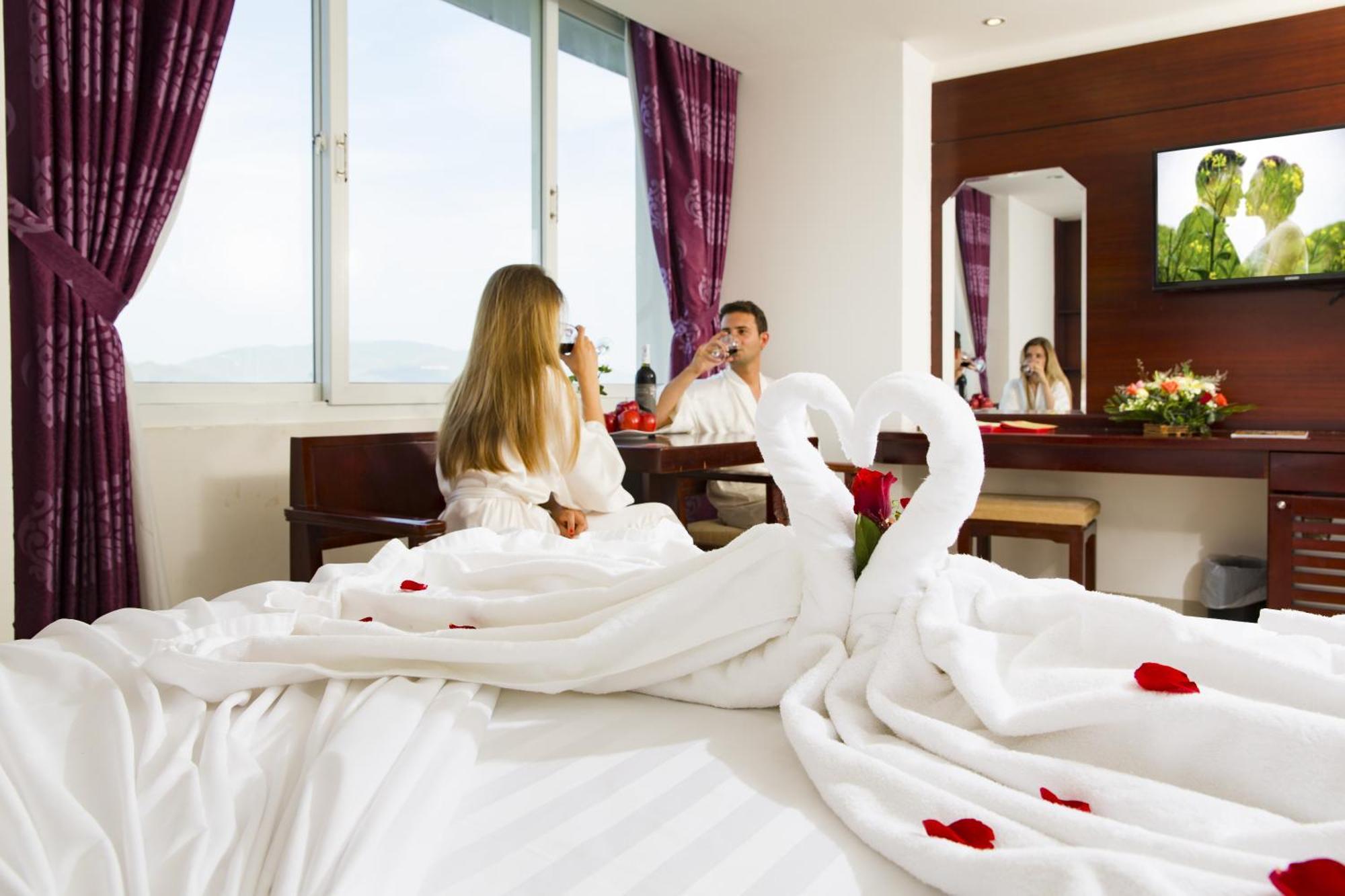 Majestic Nha Trang Hotel Екстериор снимка