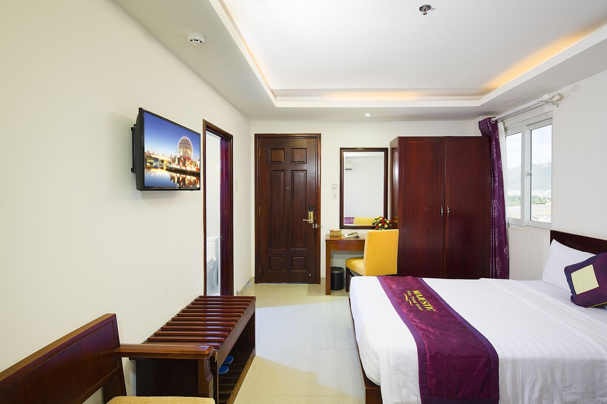 Majestic Nha Trang Hotel Екстериор снимка