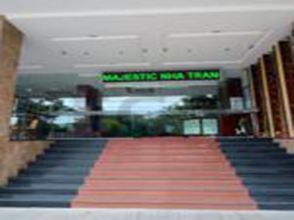 Majestic Nha Trang Hotel Екстериор снимка