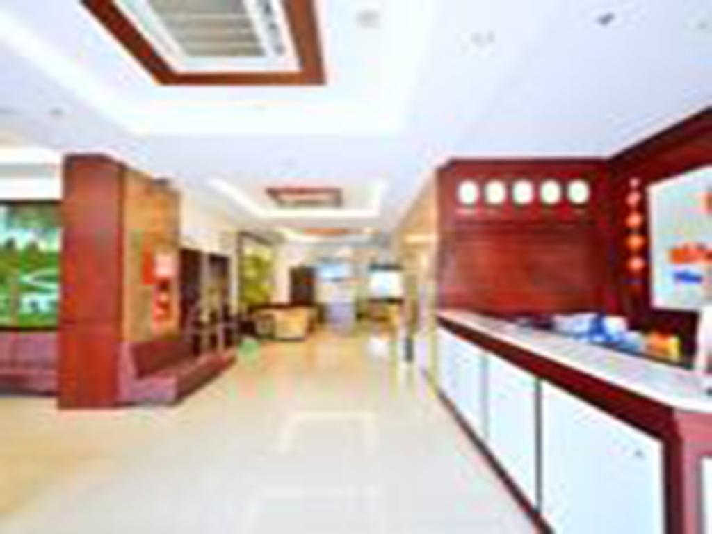 Majestic Nha Trang Hotel Екстериор снимка