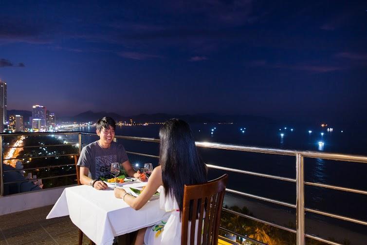 Majestic Nha Trang Hotel Екстериор снимка
