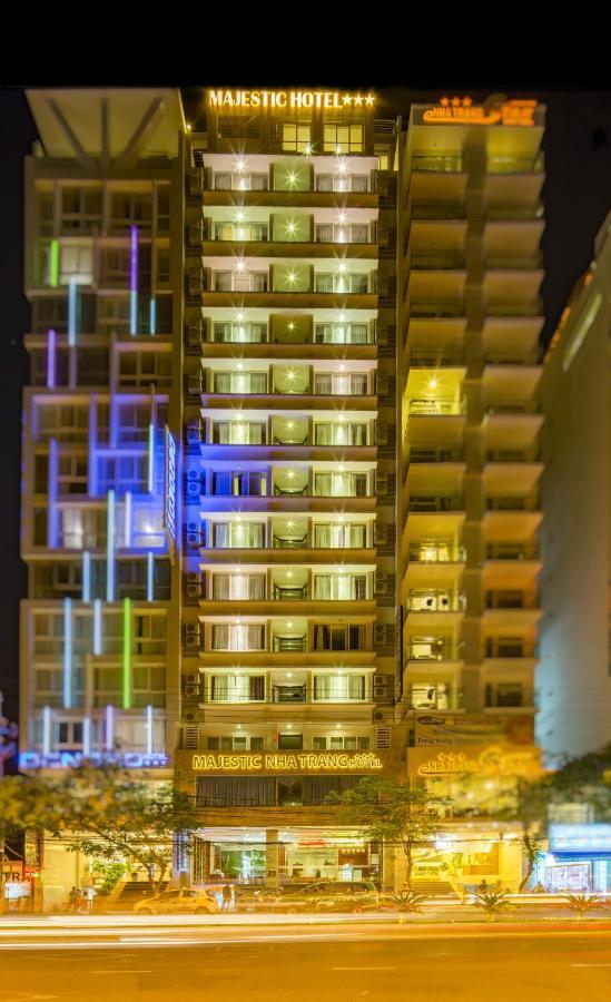 Majestic Nha Trang Hotel Екстериор снимка