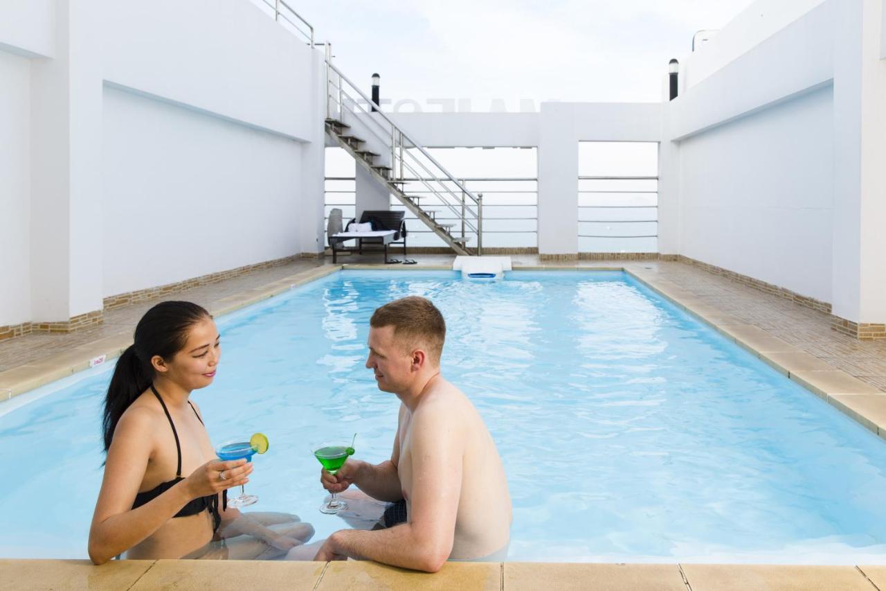 Majestic Nha Trang Hotel Екстериор снимка